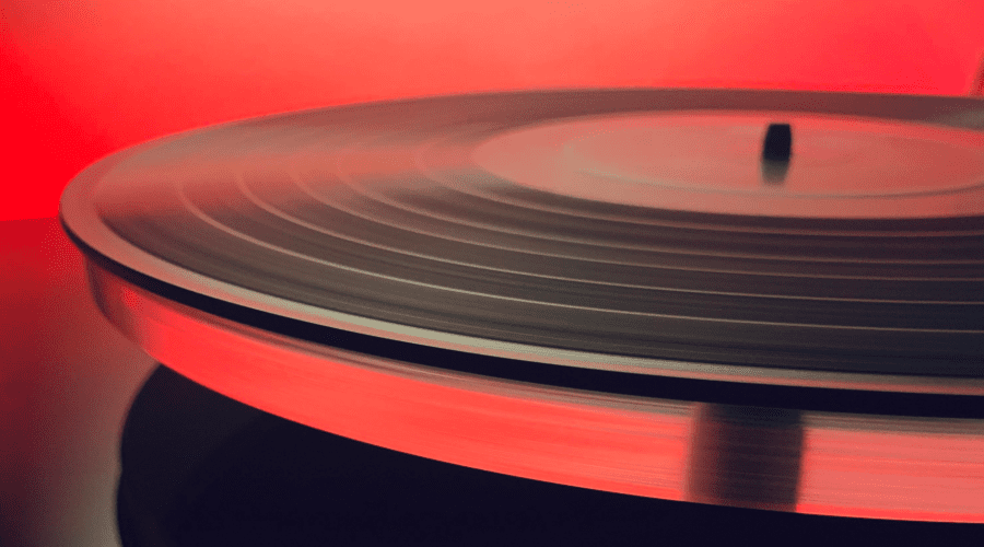 Liebe Musikliebhaberinnen und Musikliebhaber